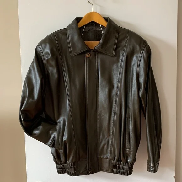 Finest genuine leather man bomber jacket with removable mink collar. - Picture 2 of 15